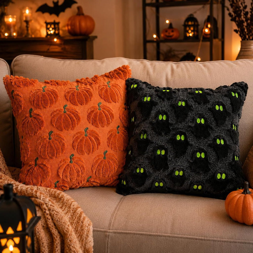 Halloween Cushion Covers, 45x45cm Funny Ghost Throw Pillow Covers, Pumpkin Ghost Halloween Decorations, Soft Plush Faux Fur Wool Couch Cushion Case for Chair Sofa Home Decor (Only Cover)